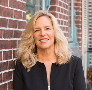 tricia-kroll-profile